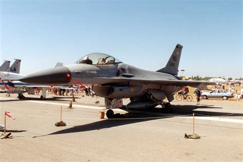 General Dynamics F 16a Fighting Falcon Specifications And Photos