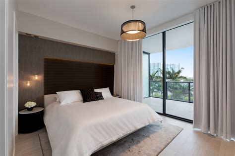 Prive Island Contemporary Bedroom Miami By Guimar Urbina