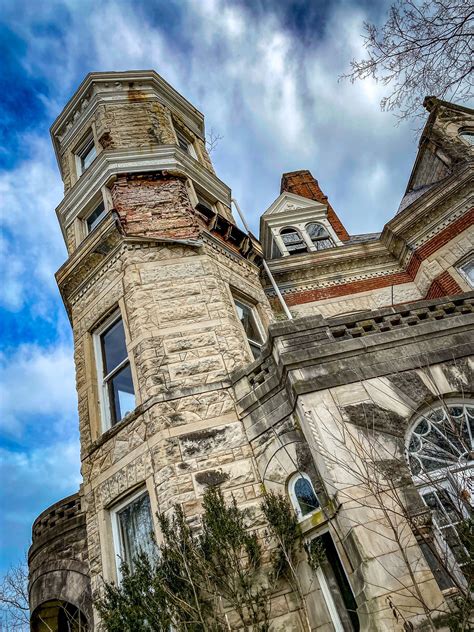 Historic Castle Goes To Auction Harrodsburg Kentucky Bluegrassteam