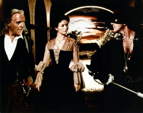 Anthony Hopkins Catherine Zeta Jones And Antonio Banderas Zorro Hollywood Photo Old