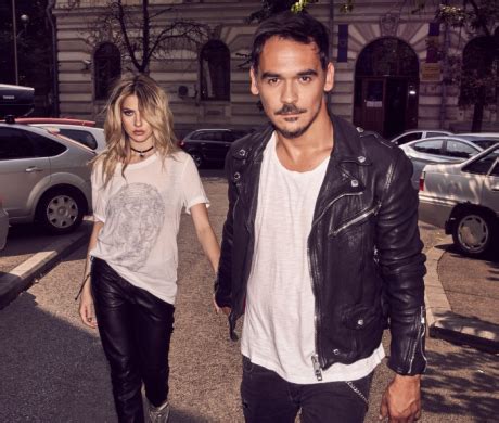 La mulți ani binecuvântați! răzvan simion a schimbat prefixul. Lidia Buble - Răzvan Simion, relație: Am fost geloasă | DCNews