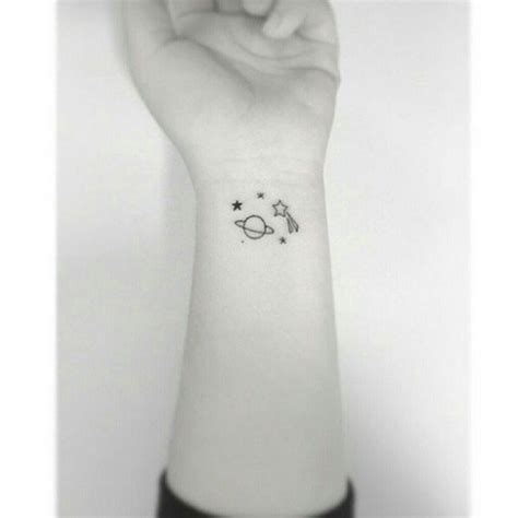 Trust us, these dainty wrist tattoos are all too perfect for that minimalist aesthestic. Image result for dainty wrist tattoos | Tasteful tattoos ...