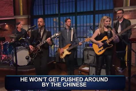 Seth Meyers 8g Band Offers Donald Trump A Campaign Song He Actually