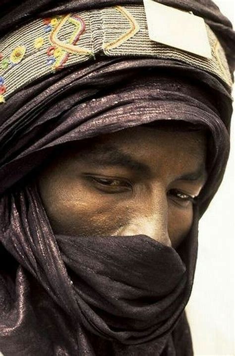 Pin By Giorgio Guiovanny On Portreler Tuareg People African People