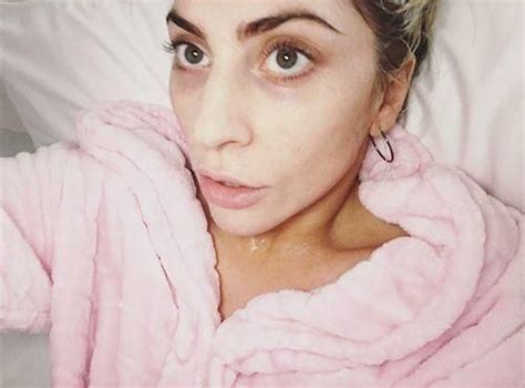 Lady Gaga No Makeup Selfie Lady Gaga Shared No Makeup Selfie I
