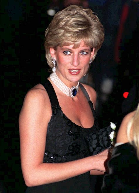 Photos Princess Diana S Fashion Legacy Lifestyles Journaltimes