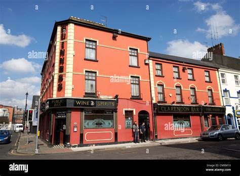 Derry Ireland Pub Hi Res Stock Photography And Images Alamy