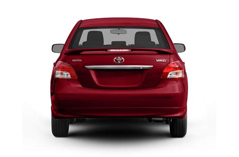 The most accurate 2011 toyota yaris mpg estimates based on real world results of 1.3 million miles driven in 61 toyota yaris. 2011 Toyota Yaris MPG, Price, Reviews & Photos | NewCars.com
