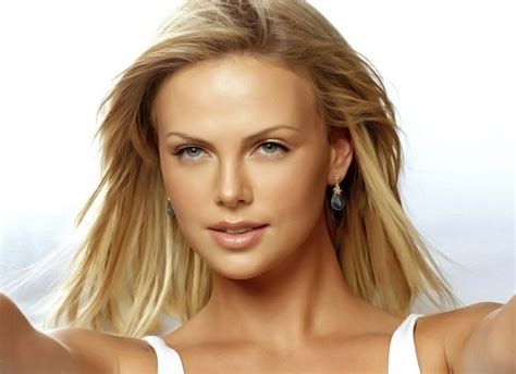 But what about disabled celebrities? Famous Hollywood Celebrities of South African Origin
