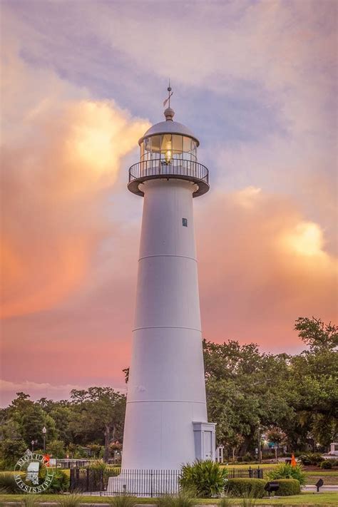 Pin By Sheryl Brumfield On Lighthouses Biloxi Lighthouse Lighthouse