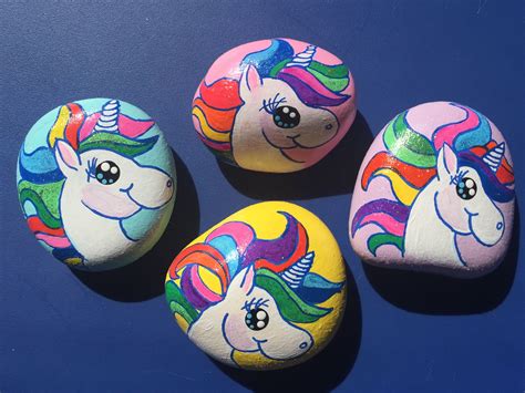 Rainbow Unicorn Painted Rocks Beschilderde Steentjes Beschilderde