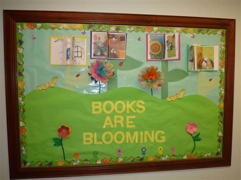 Awasome Spring Bulletin Boards Ideas For Library 2022