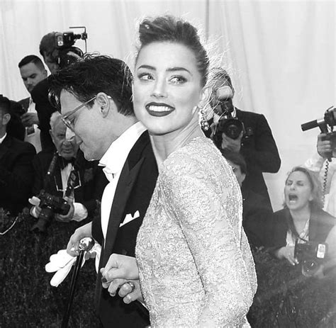 Check spelling or type a new query. US-Schauspieler: Johnny Depp feiert Hochzeit auf ...