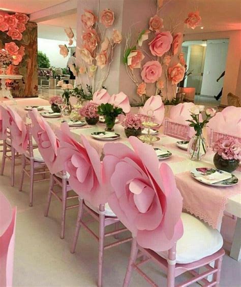 Maybe you would like to learn more about one of these? 15 Decoraciones con flores artificiales que no necesitarás ...