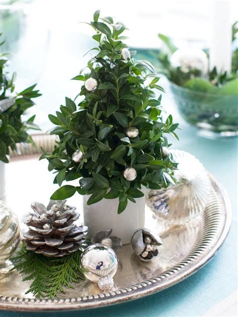 Decorate The Tables With These 50 Diy Christmas Centerpieces
