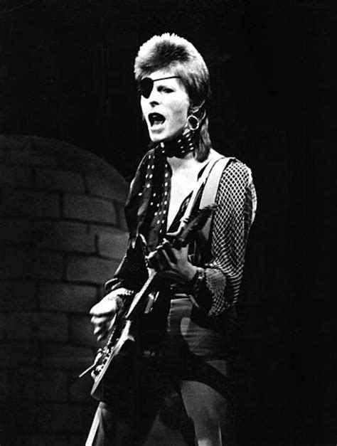 David Bowie 1974 Martin Mcdonagh Major Tom David Bowie Sixties