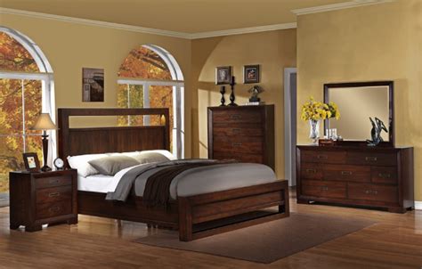 King/california king storage bench footboard with platform. Riata Bedroom Set Riverside Furniture