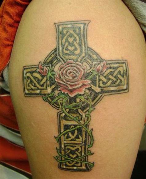 25 Tremendous Celtic Cross Tattoos Design And Ideas