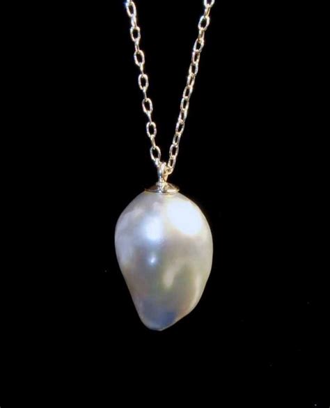 Sterling Silver And Baroque South Sea Pearl Pendant Measuring
