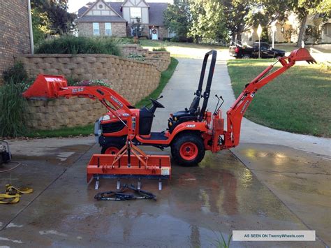 2011 Kubota Bx25 Tractor Loader Backhoe With Box Blade