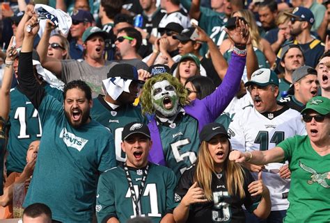 Philadelphia Greasing Poles To Prevent Eagles Fans From Climbing Them