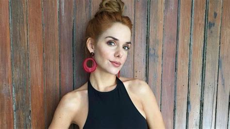About ♡ julieta nair calvo: La fuerte historia de taxi que vivió Julieta Nair Calvo | AM990 Formosa