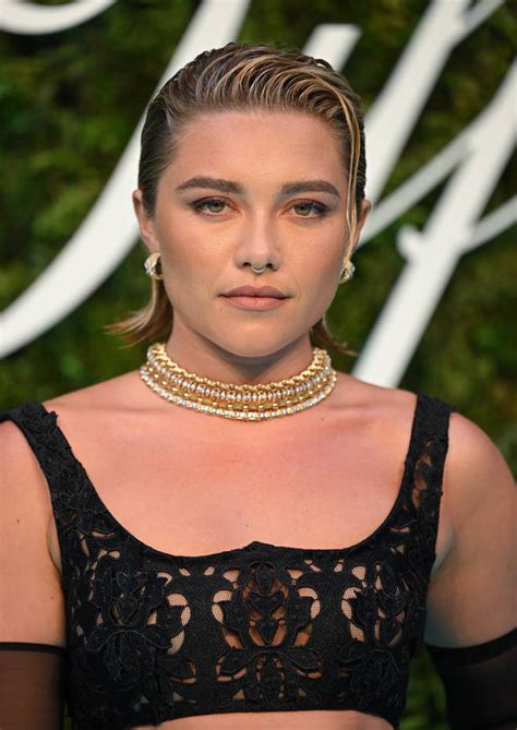 Florence Pugh Wants People To Focus Less On Her Sex Scenes With Harry