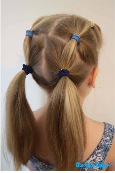 Quiff pompadours always make their statement on the red carpet and runways which only proves that this hairstyle is highly classy, elegant, edgy and just simply hot. 6 Easy Hairstyles For School That Will Make Mornings ...