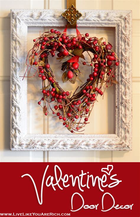 This article will give you several tips and make use of the bulletin board in classrooms. Valentine's Door Decor