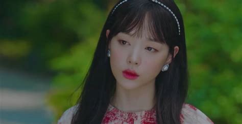 It seems like i did well! she then laughed along with everyone else, and shin dong yup joked that she'd now be getting some comments about that remark. 10 Cameo Luar Biasa di Drama 'HOTEL DEL LUNA', Ada Lee Jun ...