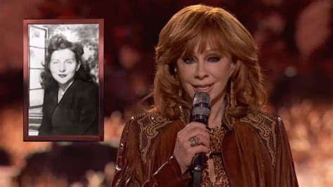 The Voice Reba Mcentire Delivers Powerful Seven Minutes In Heaven