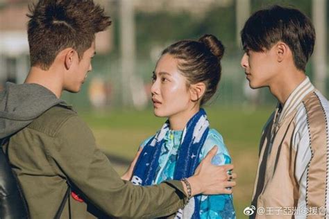 Pin By Алёна Костина On Внимание любовь Taiwan Drama Drama Movies Drama