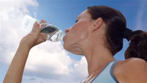 Feeling Thirsty How Drinking Water Satisfies The Brain Live Science