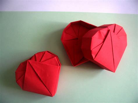 Interferente Wonderful Origami Heart Box By Robin Glynn Heptagonal Box