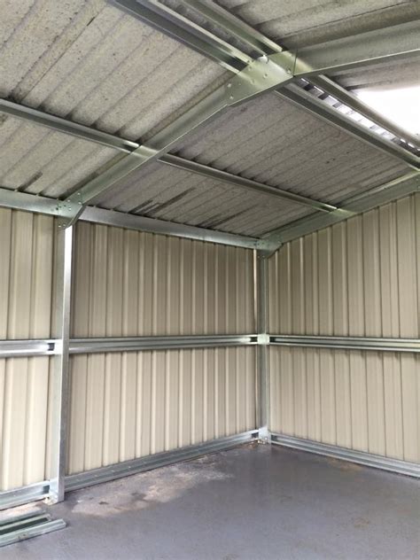 • 3 028 просмотров 6 лет назад. Garage en métal 72m2 (6m x 12m)