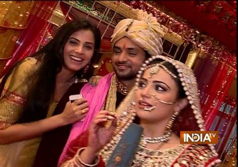 Meri Aashiqui Tum Se Hi Will Nimisha And Ranveer Stop Ishaanis Wedding India Tv Youtube