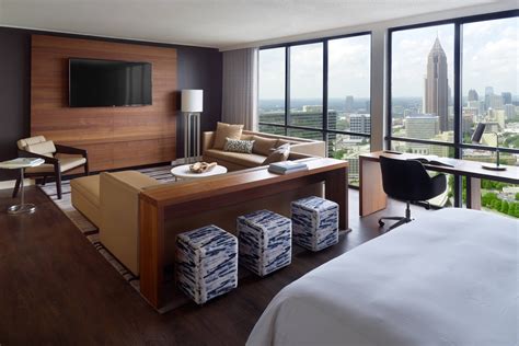 Hotel Suites In Atlanta Atlanta Marriott Marquis