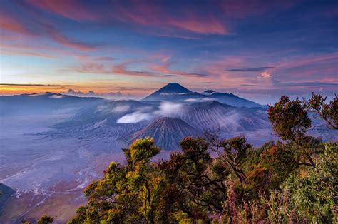 Download Sunrise Landscape Stratovolcano Volcano Java Indonesia
