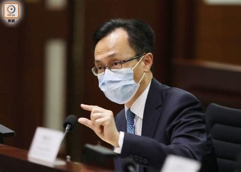 上 午 八 時 四 十 五 分 至 下 午 一 時 及 下 午 二 時 至 六 時. 公務員宣誓待釐清法律問題 聶德權：參與集會不可跟職務有衝突｜即時新聞｜港澳｜on.cc東網