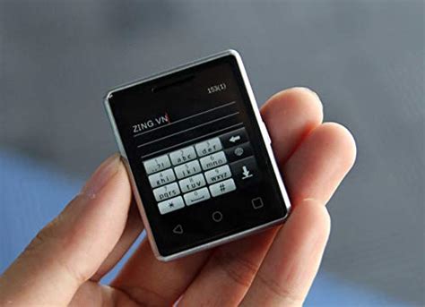 Worlds Smallest Touchscreen Smartphone Features