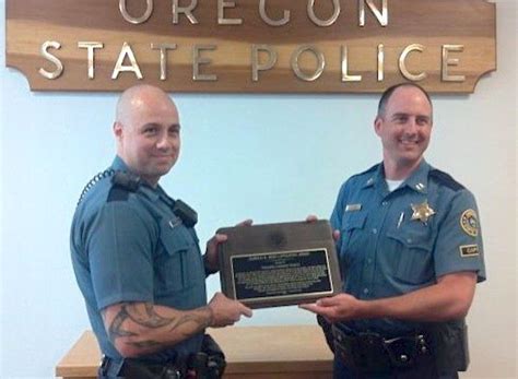 Oregon State Police Trooper Gets Lifesaving Award For Heroism In
