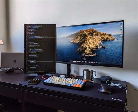 11 Best Vertical Monitors With Reviews