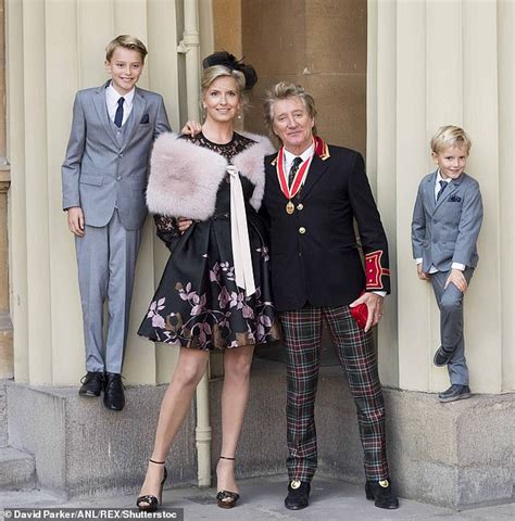 Penny Lancaster Shares Bullying Agony Of Her And Rod Stewart S Year Old Son Daily Mail Online