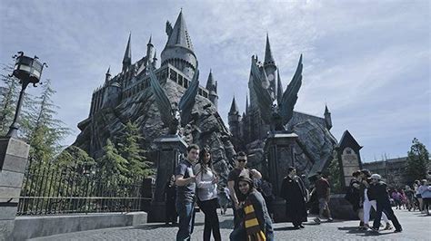 Сколько раз довелось побывать здесь: New theme park in LA hopes to buy into Harry Potter's world