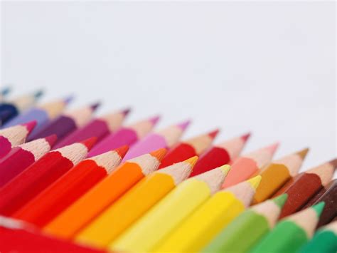 Free Colored Pencils Background wallpaper | 1600x1200 | #33613