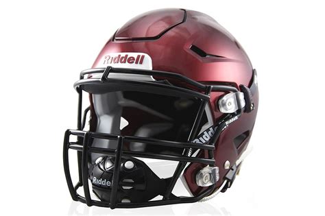 New Riddell SpeedFlex football helmet pits technology vs. concussions