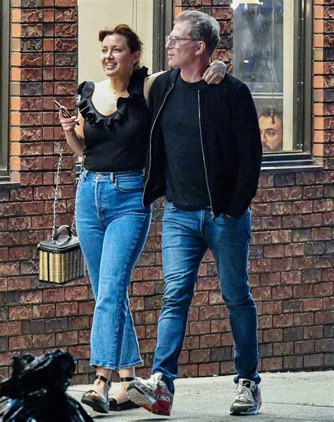 Bobby Flay and Girlfriend Christina Pérez Walk Arm in Arm During Date