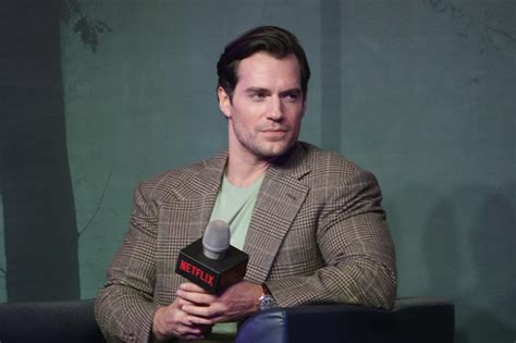 The henrycavill community on reddit. Henry Cavill is in Manila! And he talks about wigs and ...