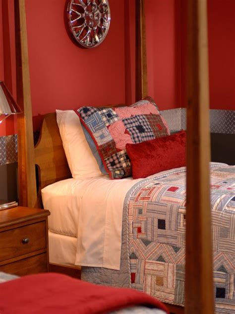 Kids bedroom decoration is safe, cool to play and free! HGTV Dream Home 2009 Kids' Bedroom | HGTV Dream Home 2009 ...