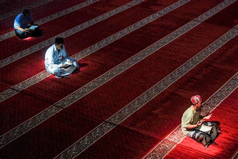 Ramadán 2021 ¿por Qué Cambia La Fecha Todos Los Años Y Ayunan Los